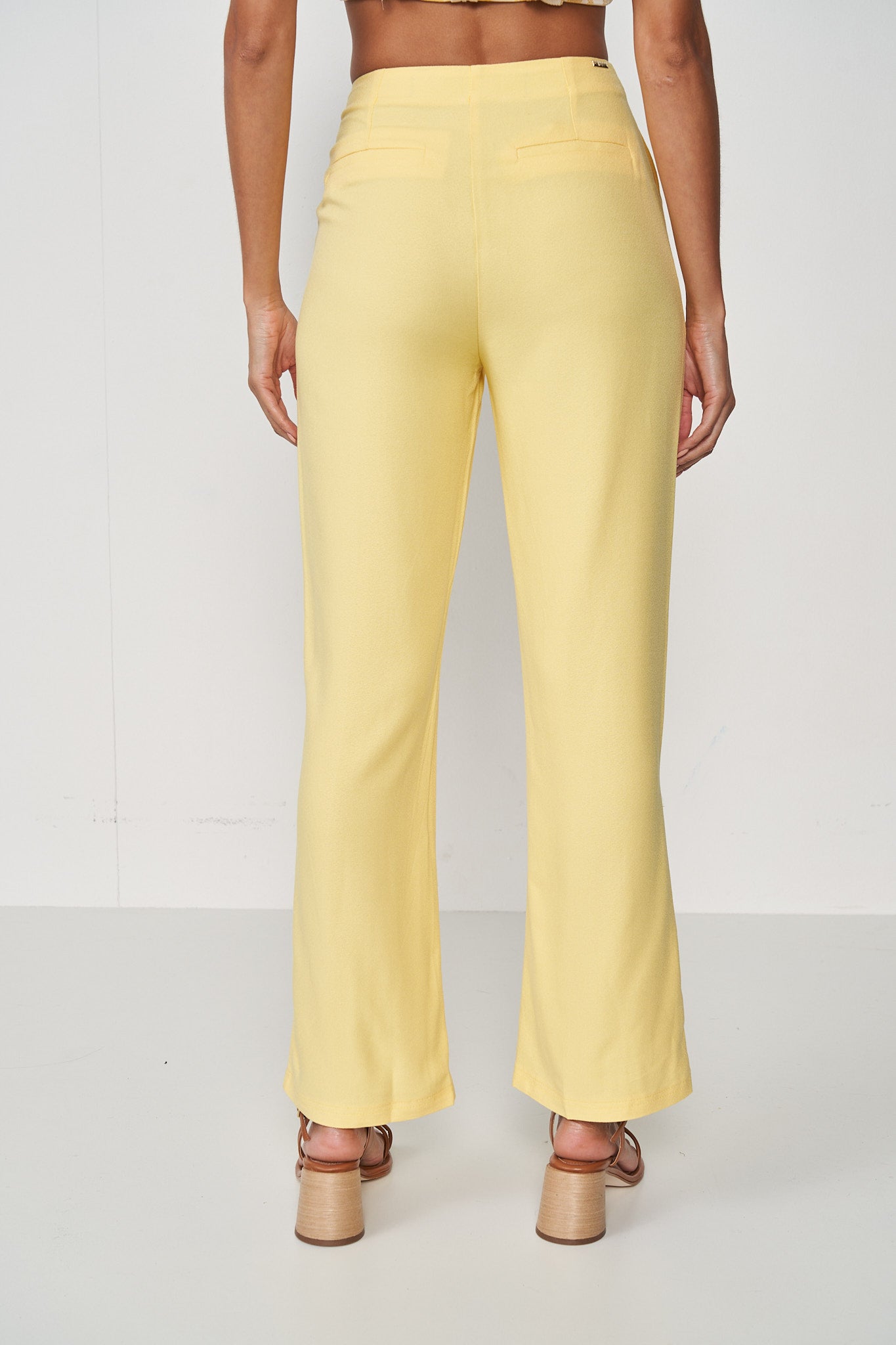 Calça Linho Amarela