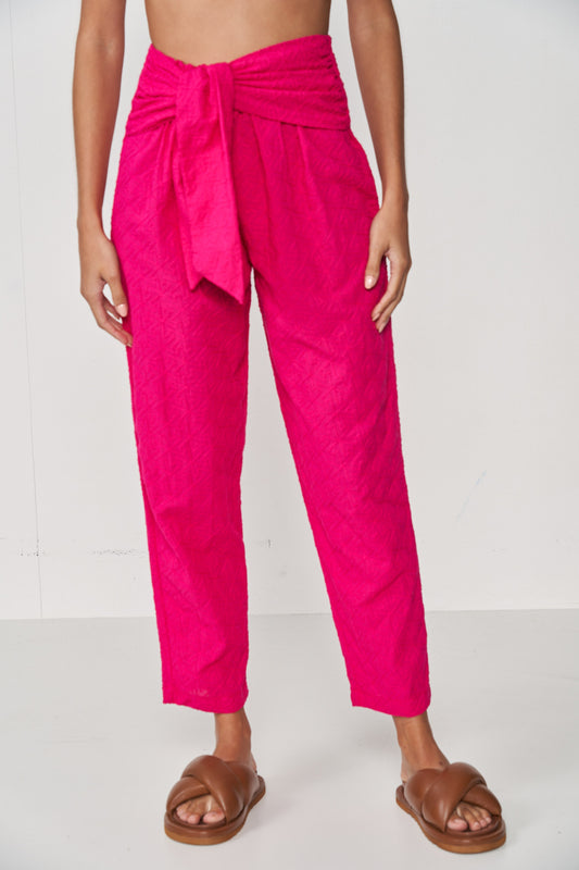 Calça Bordada